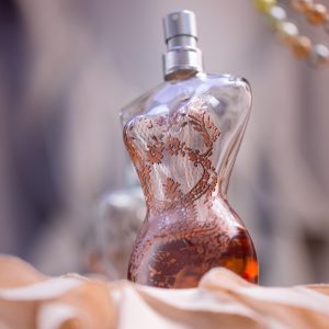 Home joanna770 bottle 7711546 1920